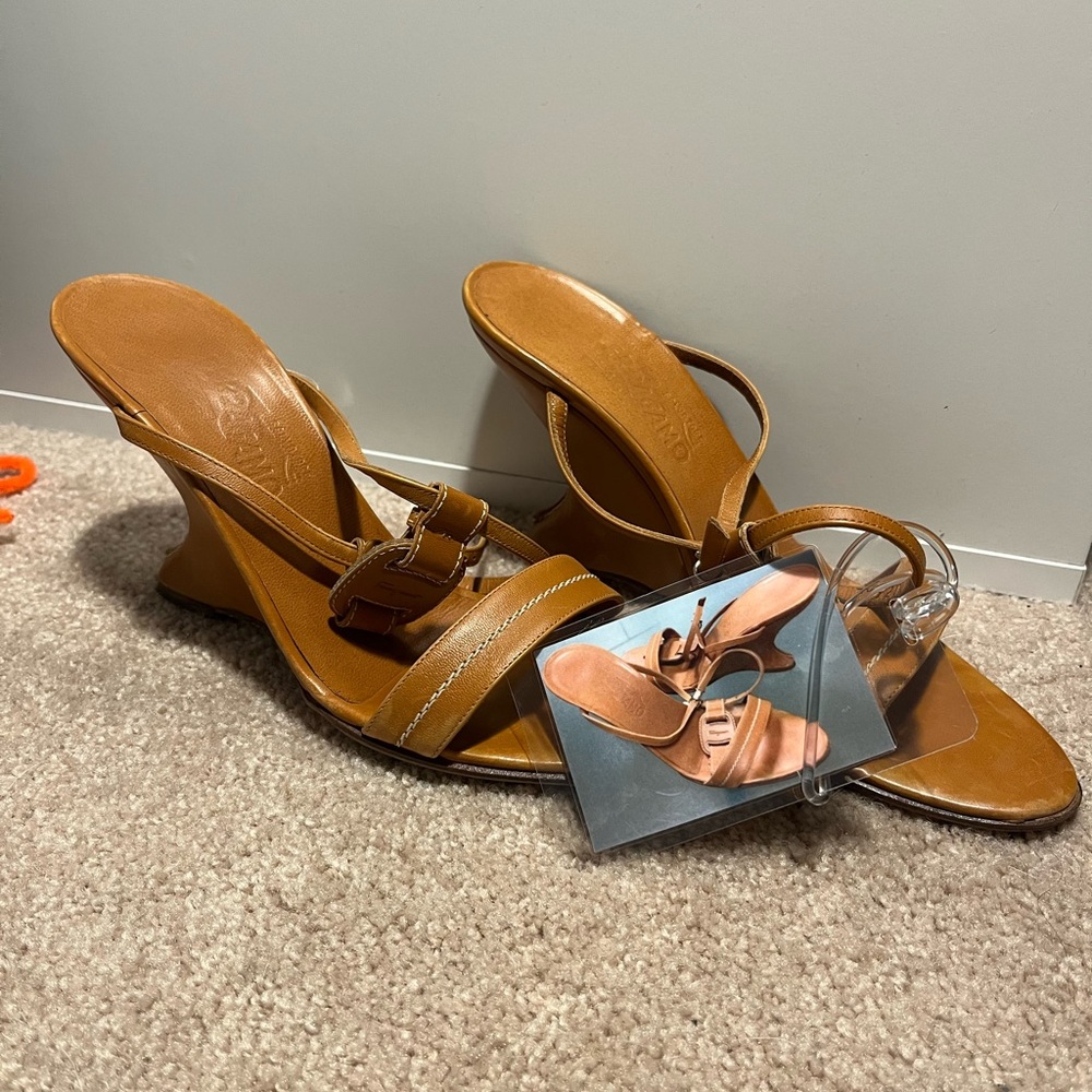 Salvatore Ferragamo heels- made in Italy